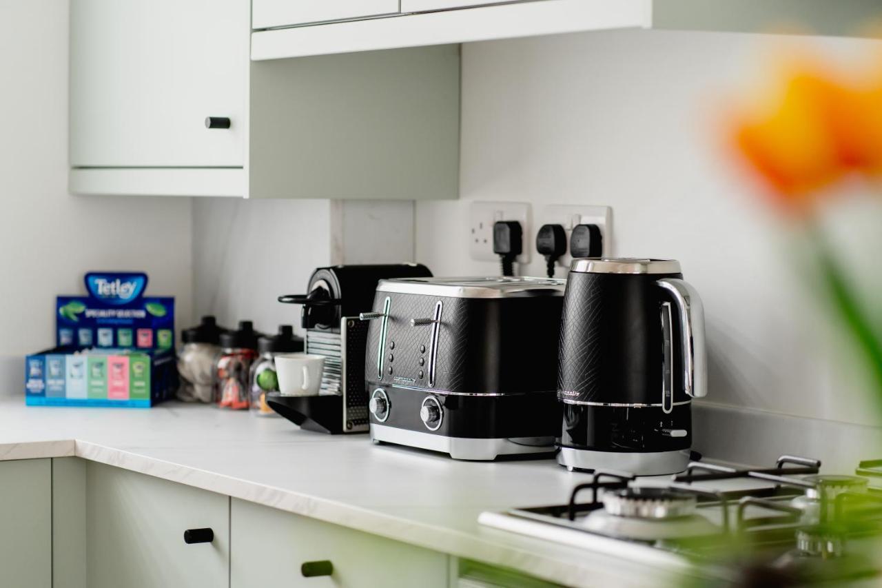 Sawley Cottage By Above Rubies - Modern, Stylish, 2 Bedroom House In Skipton Buitenkant foto