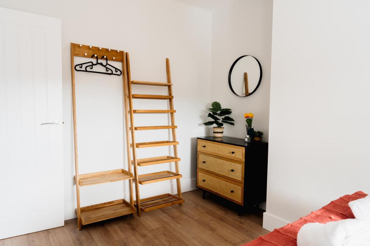 Sawley Cottage By Above Rubies - Modern, Stylish, 2 Bedroom House In Skipton Buitenkant foto
